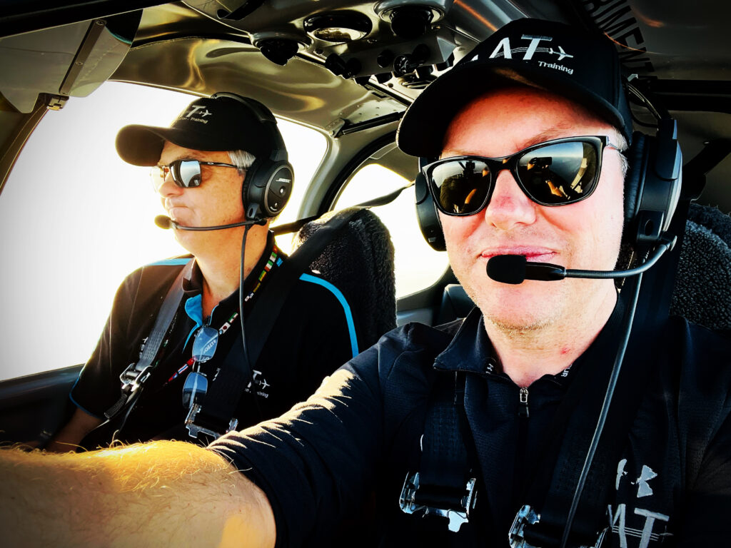 RV10 on NavX to Hervey Bay from Redcliffe
